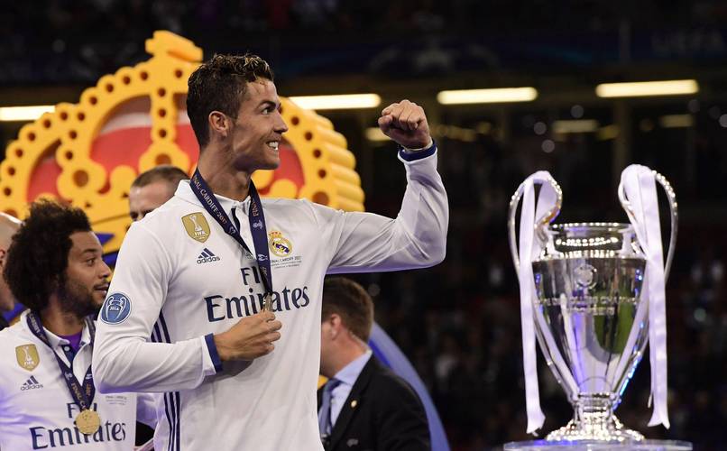 吉米神！ Jimpphat 得到了1.26的评分，帮助团队晋级半决赛